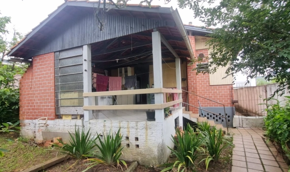 CASA MISTA, PRÓSPERA - CRICIÚMA