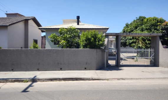 CASA - PEDREIRAS, BALNEÁRIO RINCÃO