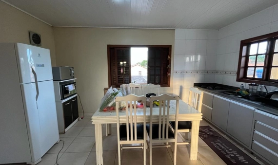 APARTAMENTO E SALA COMERCIAL - JAQUELINE, I