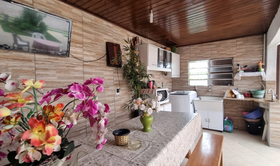 CASA COM EDÍCULA - PRESIDENTE VARGAS, IÇARA