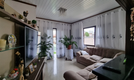 CASA COM EDÍCULA - PRESIDENTE VARGAS, IÇARA