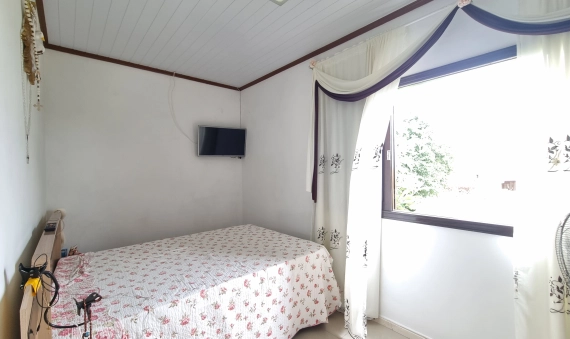 CASA COM EDÍCULA - PRESIDENTE VARGAS, IÇARA