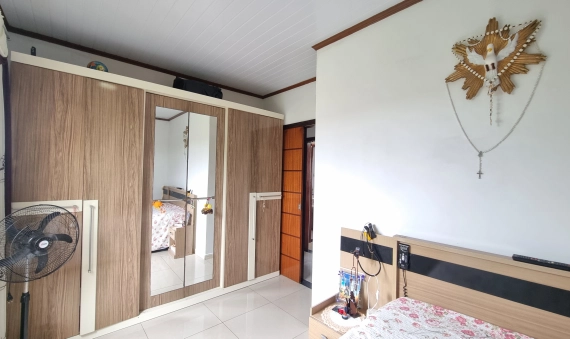 CASA COM EDÍCULA - PRESIDENTE VARGAS, IÇARA