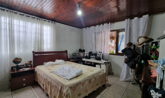 CASA COM EDÍCULA - PRESIDENTE VARGAS, IÇARA