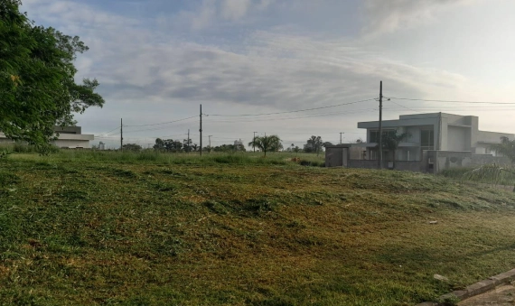 TERRENO - CENTRO, IÇARA