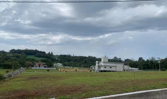 CONDOMÍNIO FECHADO BOSQUE DE SANTA CLARA - ARGENTINA, CRICIÚMA