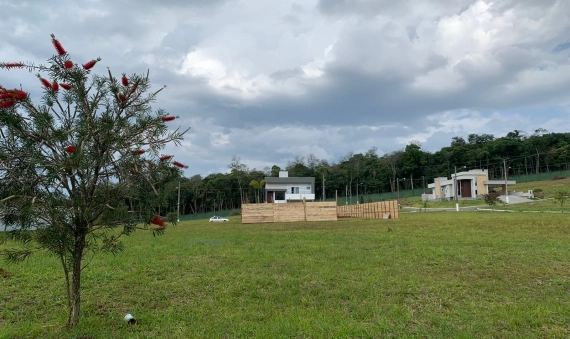 CONDOMÍNIO FECHADO BOSQUE DE SANTA CLARA - ARGENTINA, CRICIÚMA