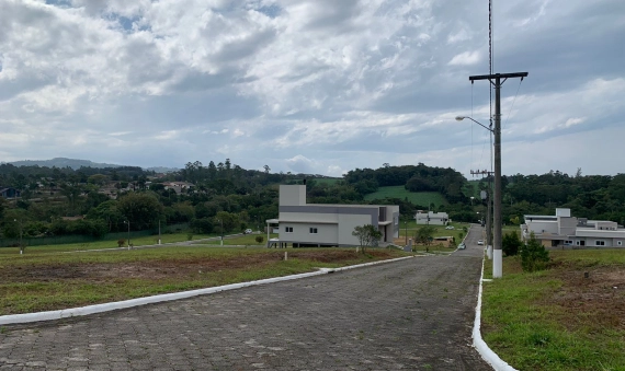 CONDOMÍNIO FECHADO BOSQUE DE SANTA CLARA - ARGENTINA, CRICIÚMA