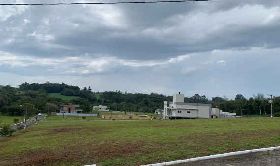 CONDOMÍNIO FECHADO BOSQUE DE SANTA CLARA - ARGENTINA, CRICIÚMA