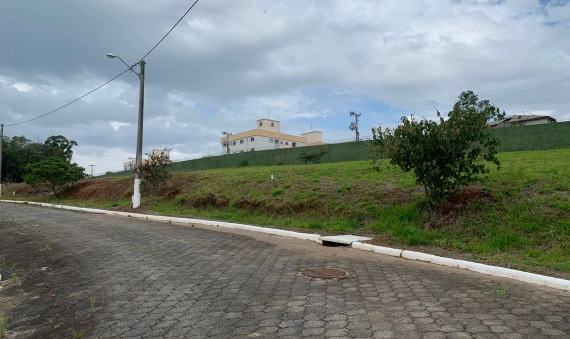 CONDOMÍNIO FECHADO BOSQUE DE SANTA CLARA - ARGENTINA, CRICIÚMA