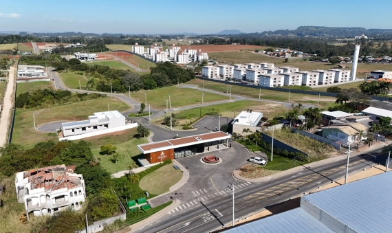 TERRENO - COND. CRISTAL PARK - CRISTO REI - IÇARA