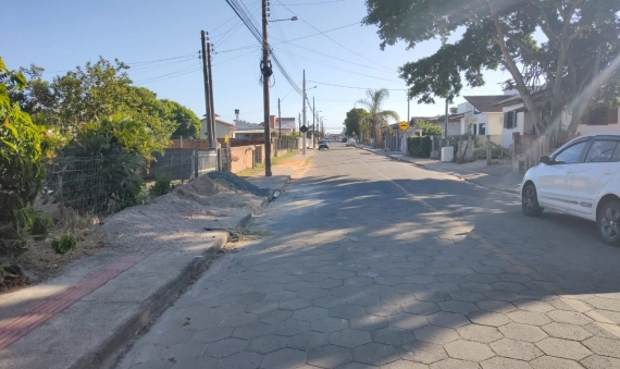 02 CASAS - PEDREIRAS, BALNEÁRIO RINCÃO