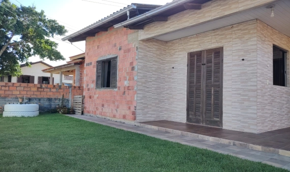 02 CASAS - PEDREIRAS, BALNEÁRIO RINCÃO