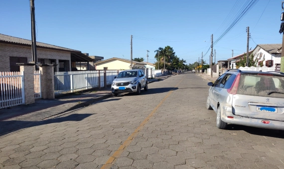 02 CASAS - PEDREIRAS, BALNEÁRIO RINCÃO