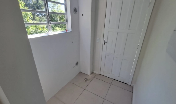 CASA GEMINADA, BAIRRO LARANJINHA - CRICIÚMA