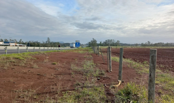 TERRENO-PONTA DO MATO, IÇARA
