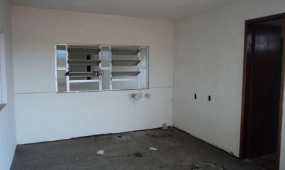 PRÉDIO COMERCIAL, OFICINAS-TUNARÃO