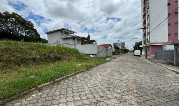 TERRENO - BAIRRO RAICHASKI - IÇARA