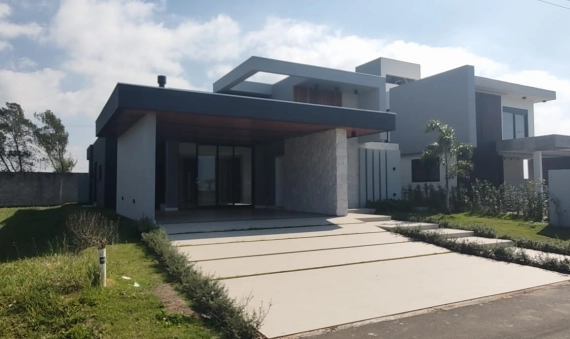 CASA NO CONDOMÍNIO ÁGUAS DO ATLÂNTICO - ZONA SUL, BALNEÁRIO RINCÃO