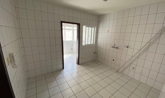 APARTAMENTO, ED. CASTELFRANCO, CENTRO-CRICIÚMA