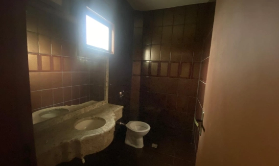 CASA, BAIRRO PINHEIRINHO - CRICIÚMA