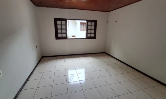 TERRENO, COM CASA E EDÍCULA, QUARTA LINHA - CRICIÚMA