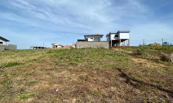 TERRENO - LIRI, IÇARA