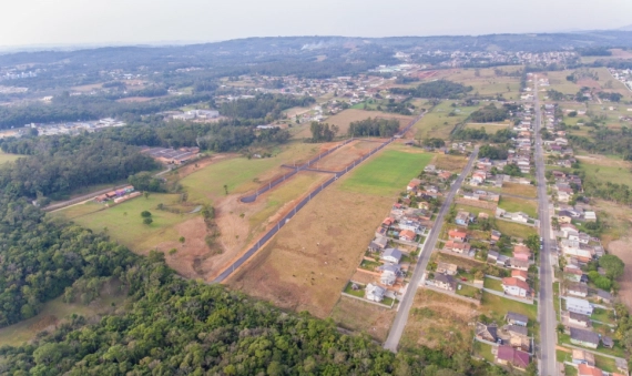 TERRENOS, LOT. PARQUE DAS ROSAS - PRIMEIRA LINHA, CRICIÚMA