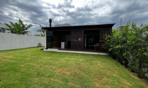 CASA - JARDIM SILVANA, IÇARA