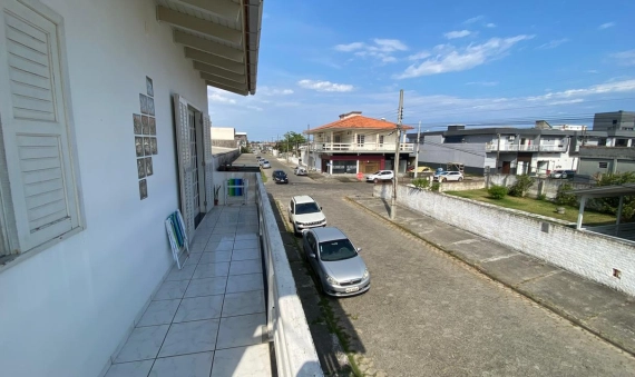 CASA + PAVILHÃO + SALA COMERCIAL - ZONA VELHA, BALNEÁRIO RINCÃO