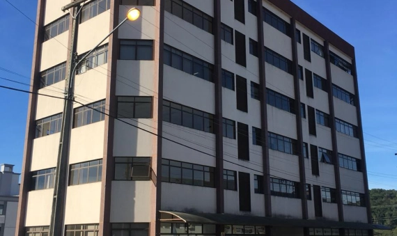 SALA COMERCIAL, ED. BELLA VITA - CENTRO, URUSSANGA