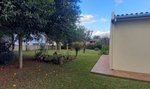 DOIS TERRENOS, SENDO 01 COM CASA - JARDIM DAS PAINEIRAS, CRICIÚMA