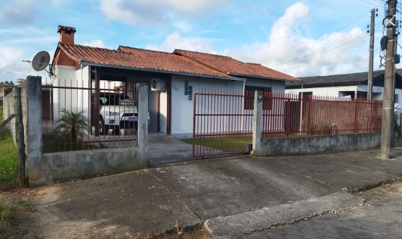 CASA - JARDIM ELIZABETE, IÇARA/SC