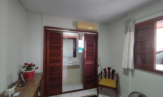 CASA - JARDIM ELIZABETE, IÇARA/SC