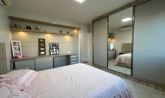 CASA, CENTRO - IÇARA/SC