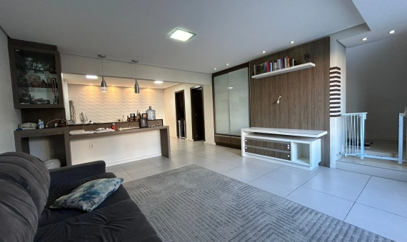 CASA, CENTRO - IÇARA/SC