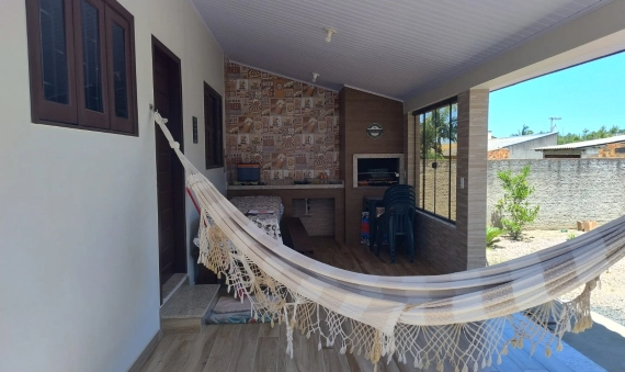 CASA - PEDREIRAS, BALNEÁRIO RINCÃO