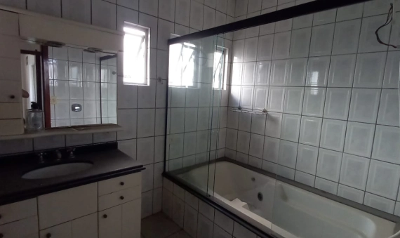 SALAS COMERCIAIS - CENTRO - IÇARA