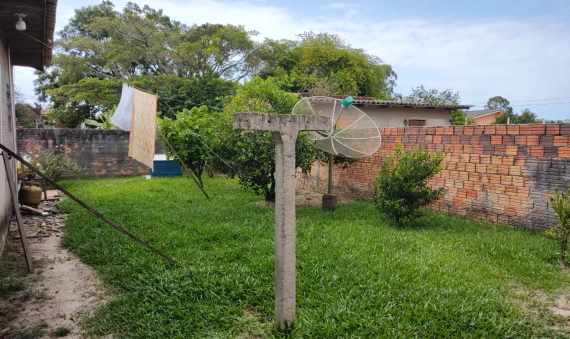 CASA - PEDREIRAS, BALNEÁRIO RINCÃO