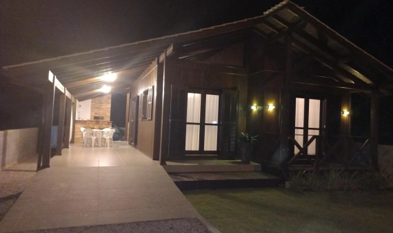 CASA MISTA - ESPLANADA - JAGUARUNA - SC