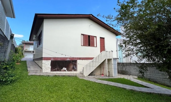 CASA ALVENARIA - PRÓSPERA, CRICIÚMA