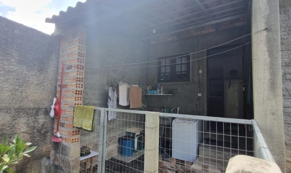 TERRENO COM CASA EM ALVENARIA - BOSQUE DO REPOUSO, CRICIÚMA