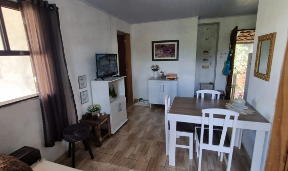 TERRENO COM CASA EM ALVENARIA - BOSQUE DO REPOUSO, CRICIÚMA