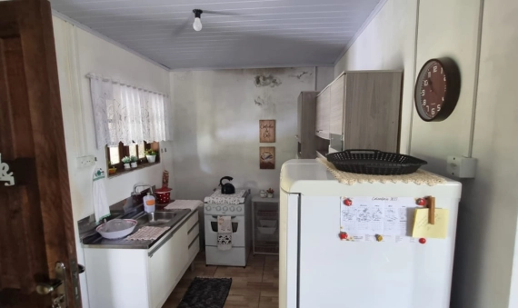 TERRENO COM CASA EM ALVENARIA - BOSQUE DO REPOUSO, CRICIÚMA