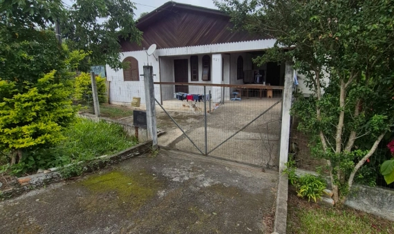 CASA, RECANTO VERDE - CRICIÚMA