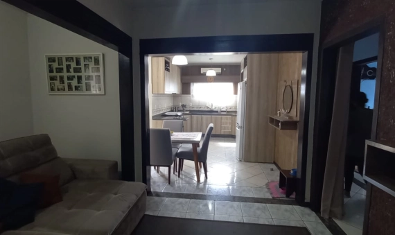 CASA, PRIMEIRA LINHA PONTILHÃO - CRICIÚMA