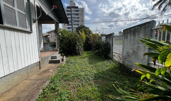 TERRENO - CENTRO, IÇARA