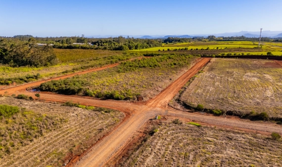 TERRENO - LOT. PARQUE FIRENZE - SANTA LUZIA - CRICIÚMA