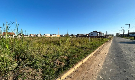 TERRENO - LOT. CONSÓRCIO ECONÔMICO CRICIUMENSE, ZONA SUL, BALNEÁRIO RINCÃO