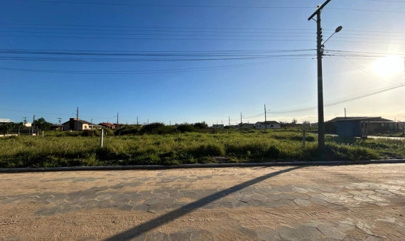 TERRENO - LOT. CONSÓRCIO ECONÔMICO CRICIUMENSE, ZONA SUL, BALNEÁRIO RINCÃO